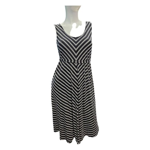 Isabel Black Striped Maternity Dress Size Medium - Picture 2 of 9